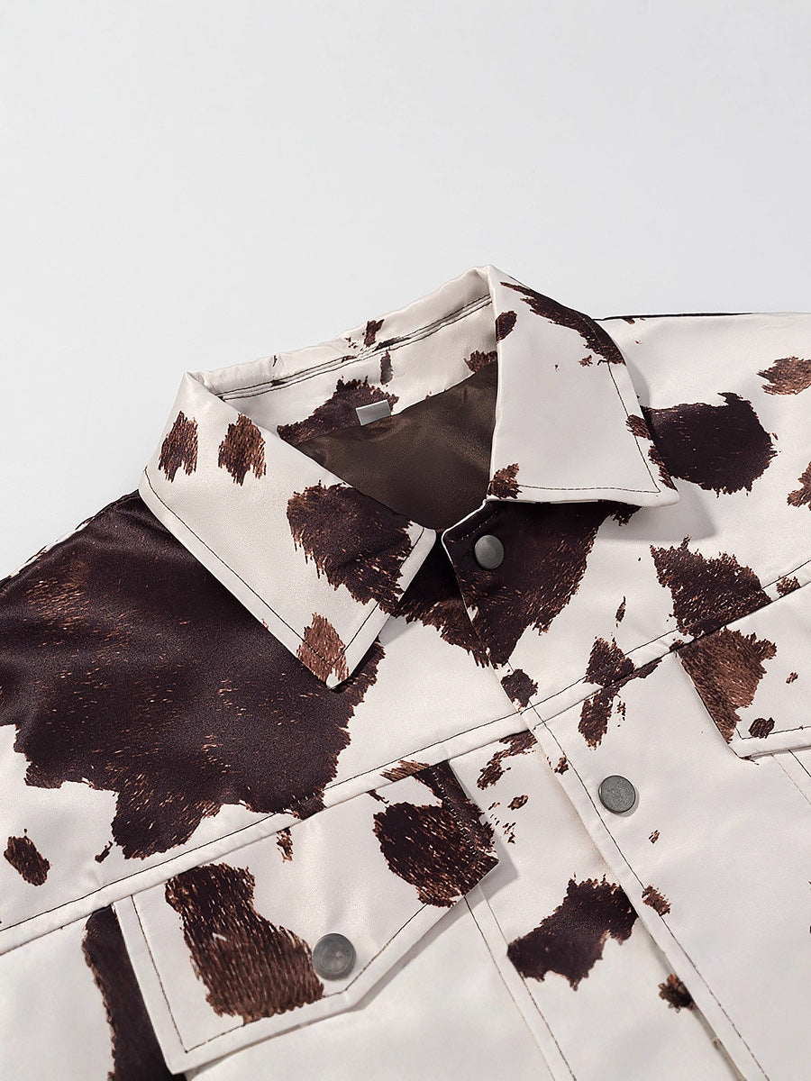 Casual denim jacket for women with a modern design in cow print Lune London