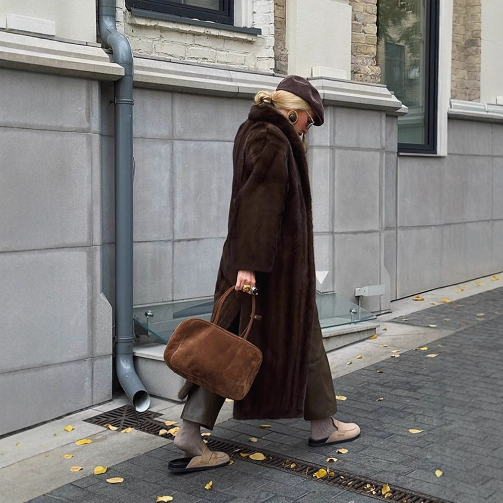 Women Long Faux Fur Coat with Stand-Up Collar and Oversized Fit Amarae