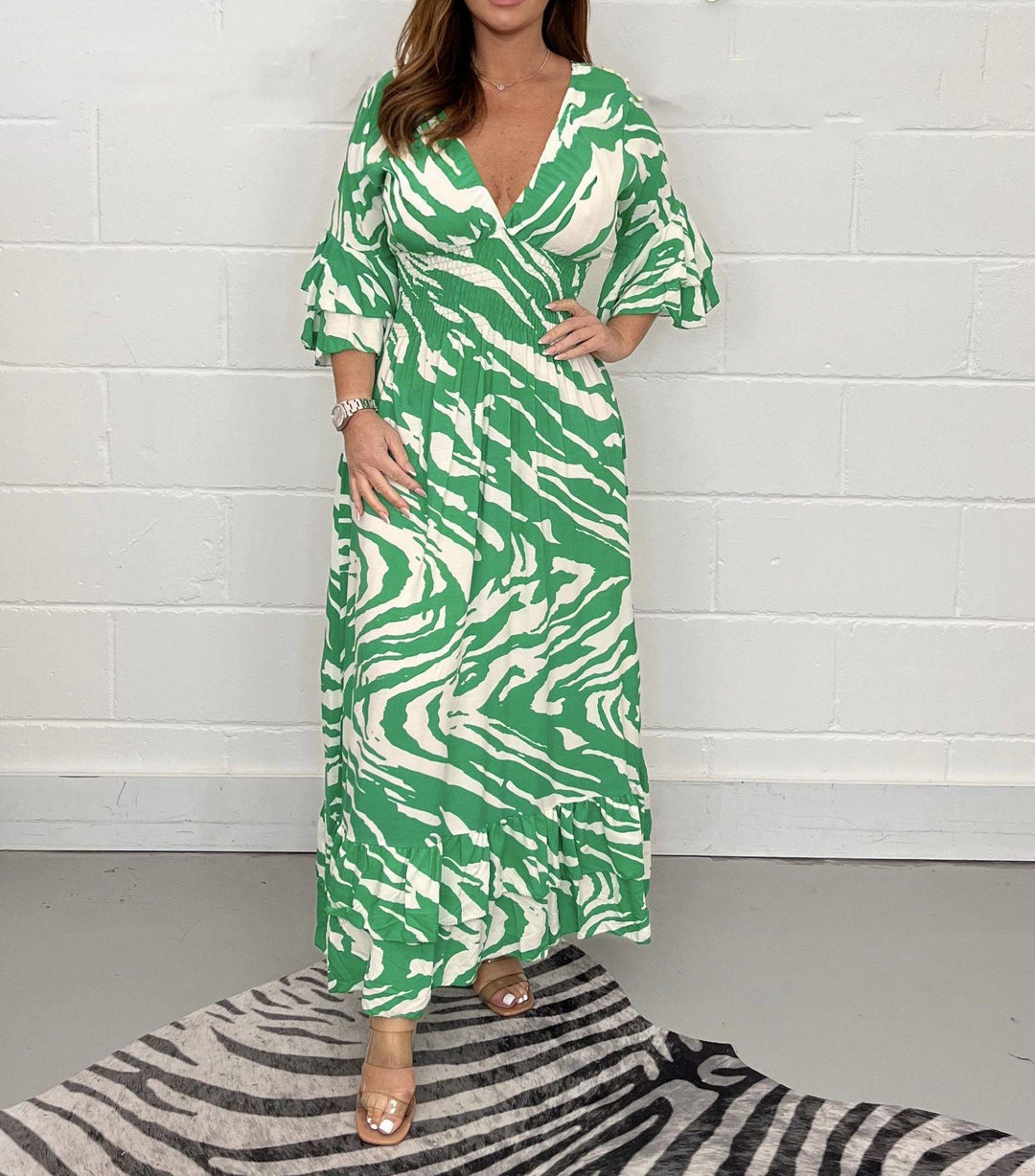 Maxi dress for women with V-neck and flounces Lune London