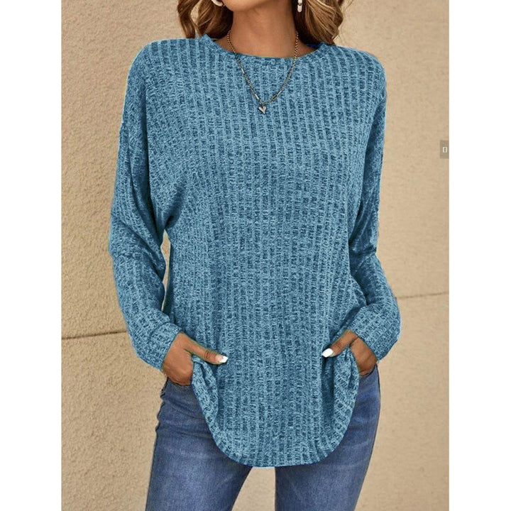 Women's Oversized Structured Knit Sweater with Round Neck and Pockets Amarae