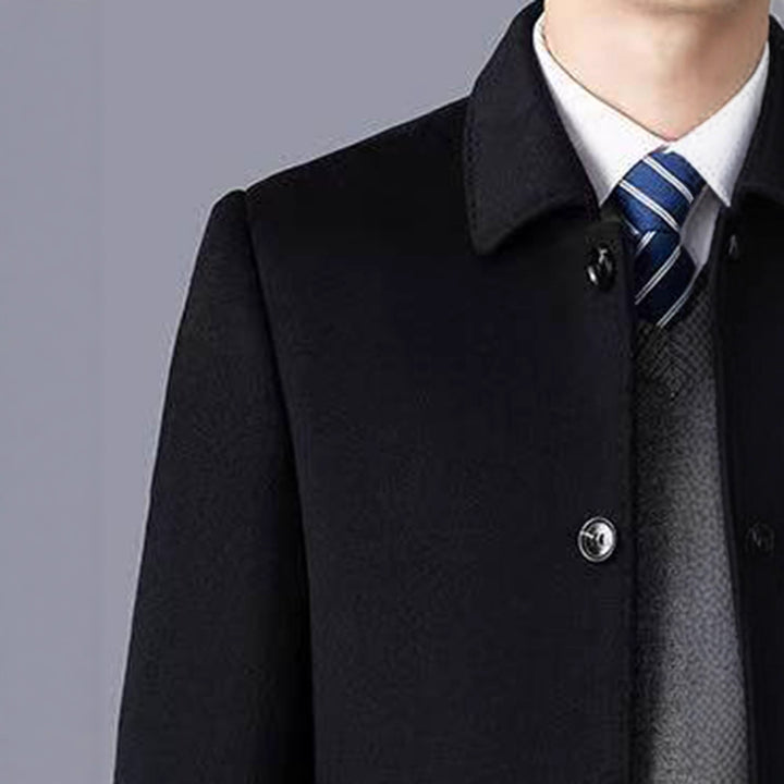Classic transitional coat for men in high-quality wool blend Lune London