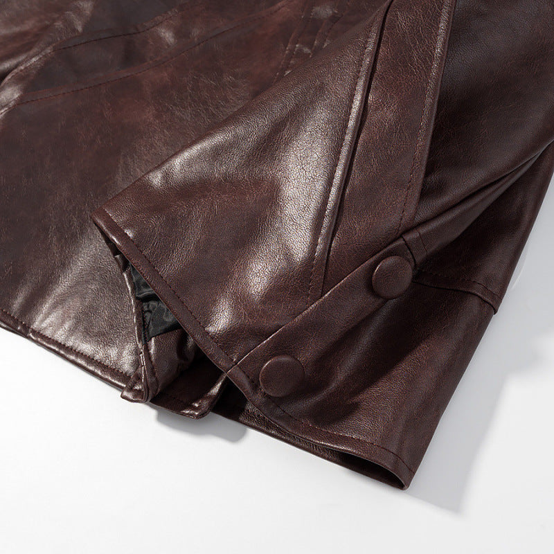 Veste en faux cuir pour femmes dans une coupe moderne avec des poches pratiques Chic & Stil