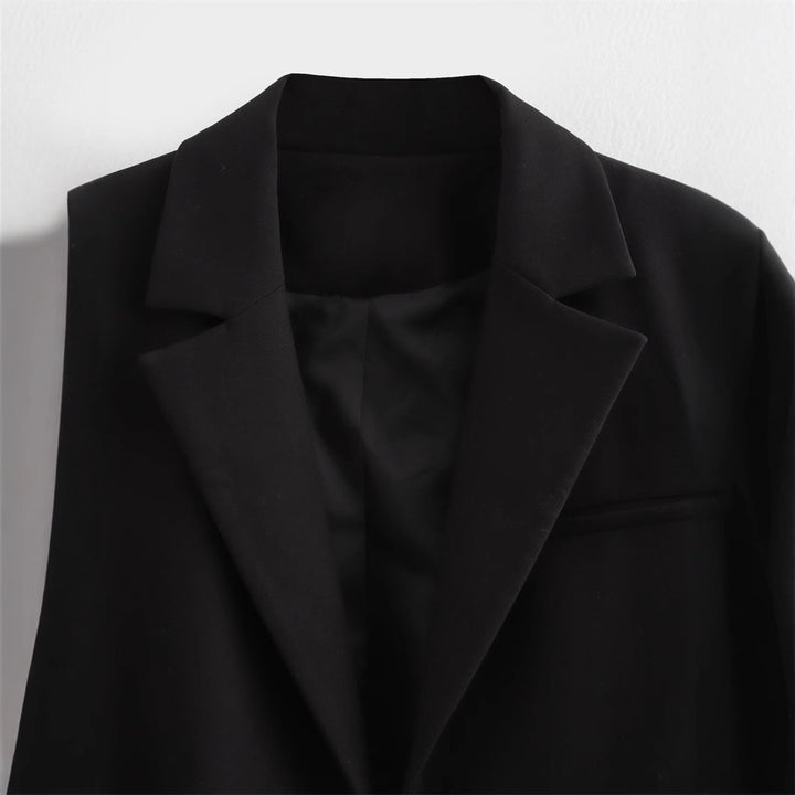 Cropped jacket for women with decorative bow accent Lune London