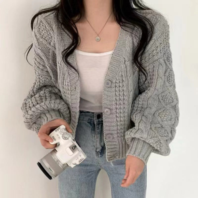 Ladies chunky knit cardigan with voluminous sleeves and a textured surface Lune London