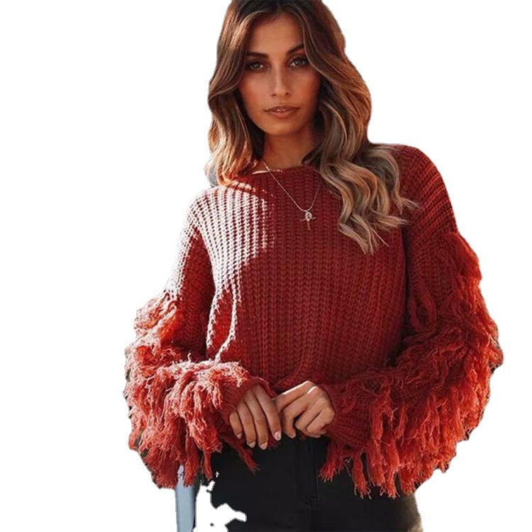 Ladies chunky knit sweater with fringed sleeves and a relaxed fit Lune London
