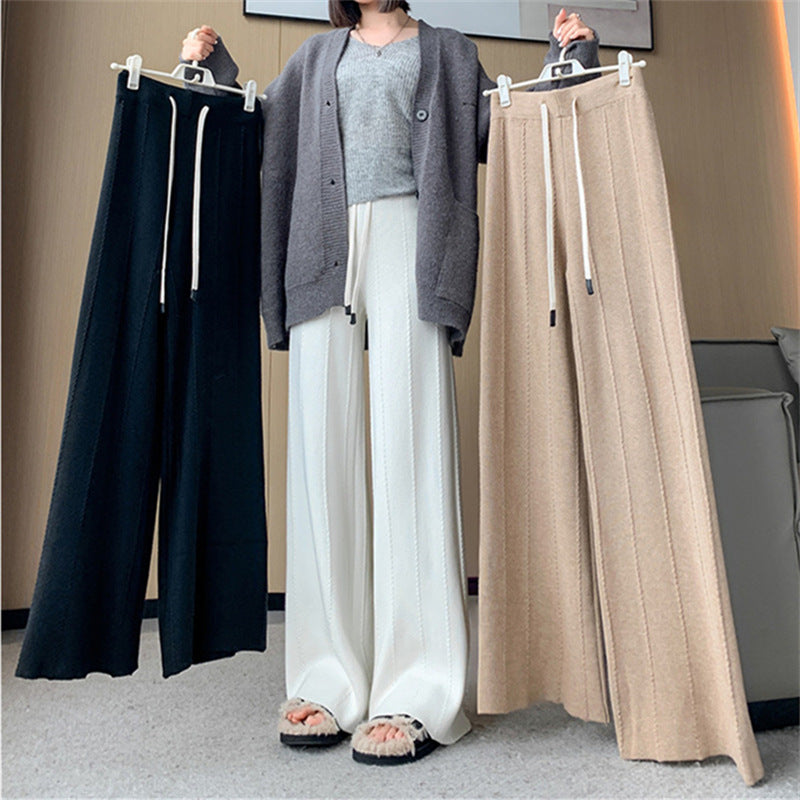Pantalon de loisirs femme à coupe large avec taille élastique et poches pratiques Chic & Stil