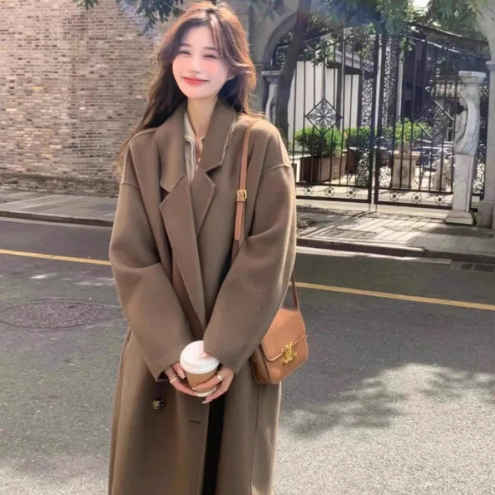 Women Elegant Double-Breasted Wool Coat Chic & Stil