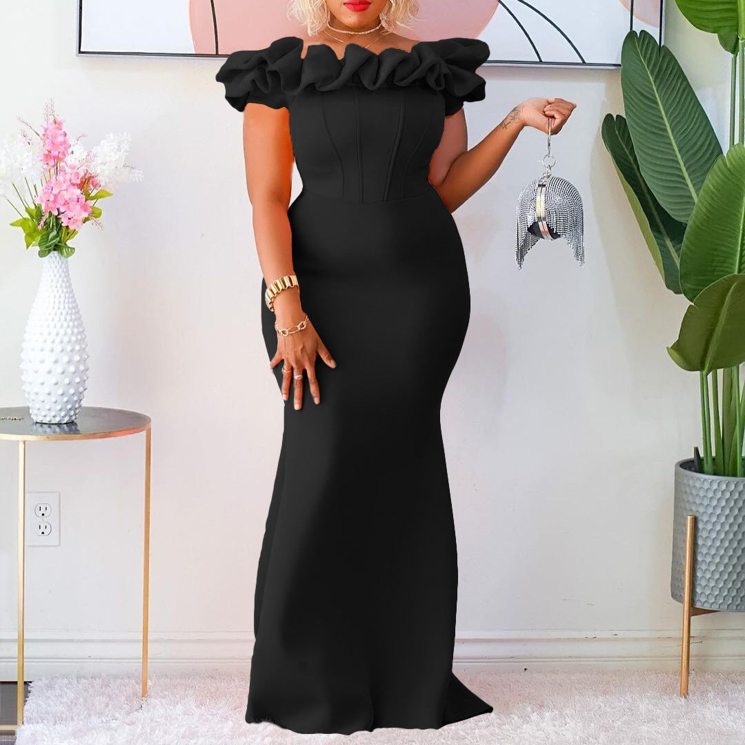 Fitted evening dress for women with voluminous ruffle collar Lune London