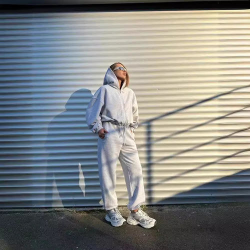 Casual hoodie for women with a cropped fit and elastic waistband Amarae