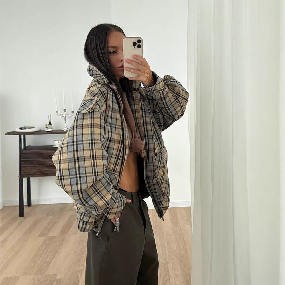 Women’s Oversized Check Coat in Boxy Cut with Zipper and Shoulder Flaps Amarae