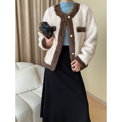 Women Cozy Boucle Jacket with Decorative Button Placket Chic & Stil