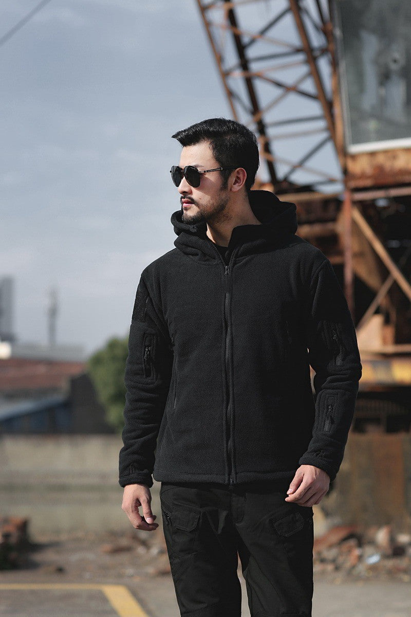 Fleece jacket for men with multiple pockets and adjustable hood Lune London