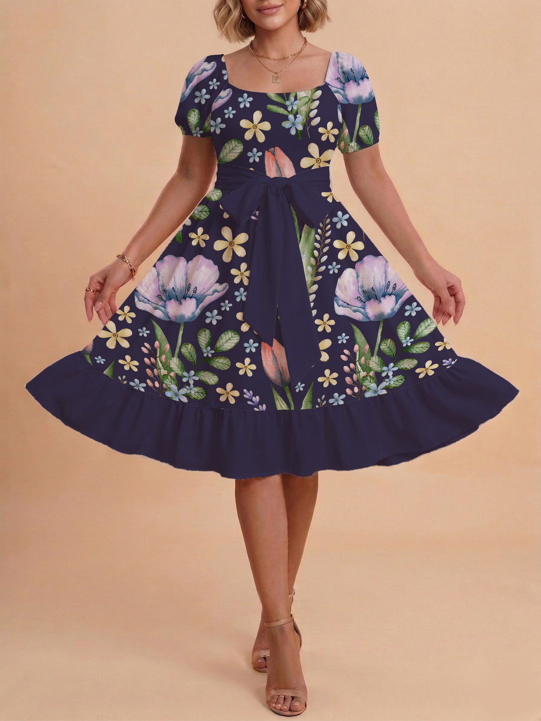 Women's floral dress with adjustable belt and voluminous sleeves Lune London