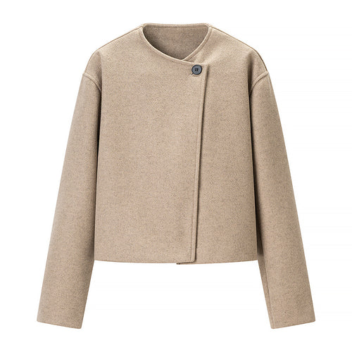 Veste courte élégante pour dames au design moderne avec coupe asymétrique Chic & Stil