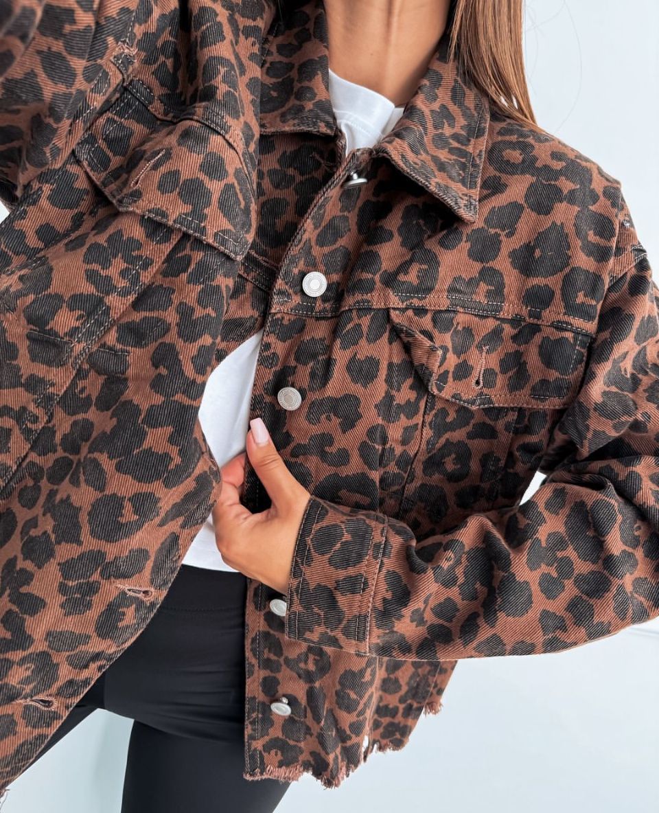 Veste en jean décontractée pour femmes avec imprimé animal et ourlet à franges Chic & Stil