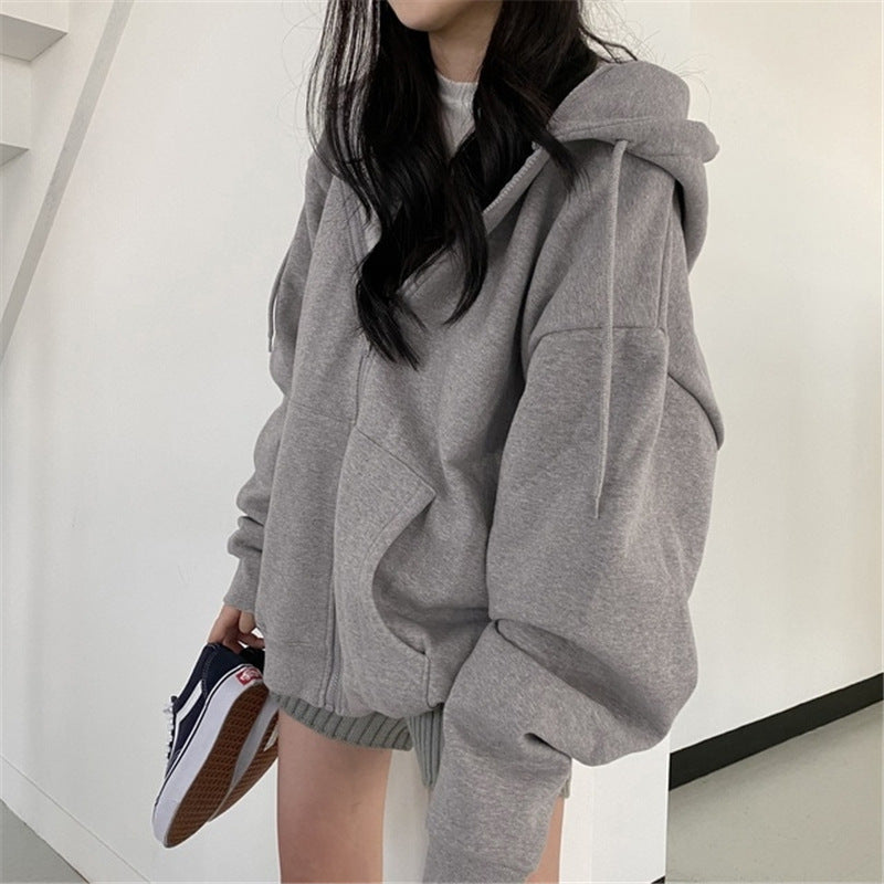 Oversized hooded jacket for women in soft fleece with kangaroo pocket Lune London