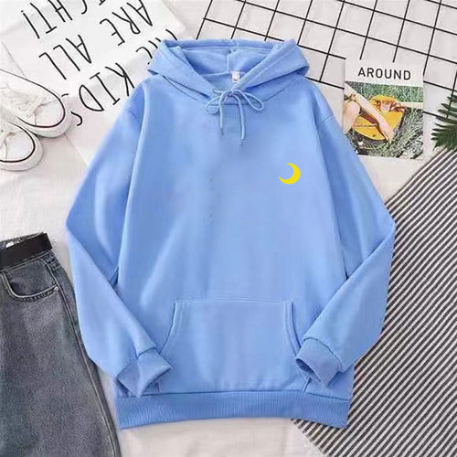 Women's hoodie with cute moon motif Chic & Stil