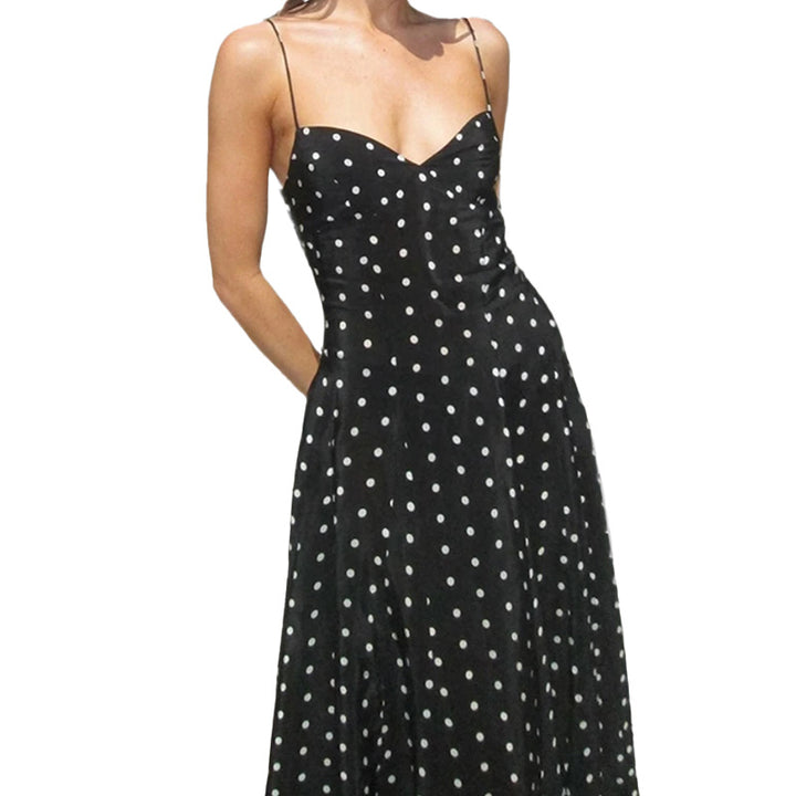 Robe maxi pour femmes avec design à pois et bretelles spaghetti Chic & Stil