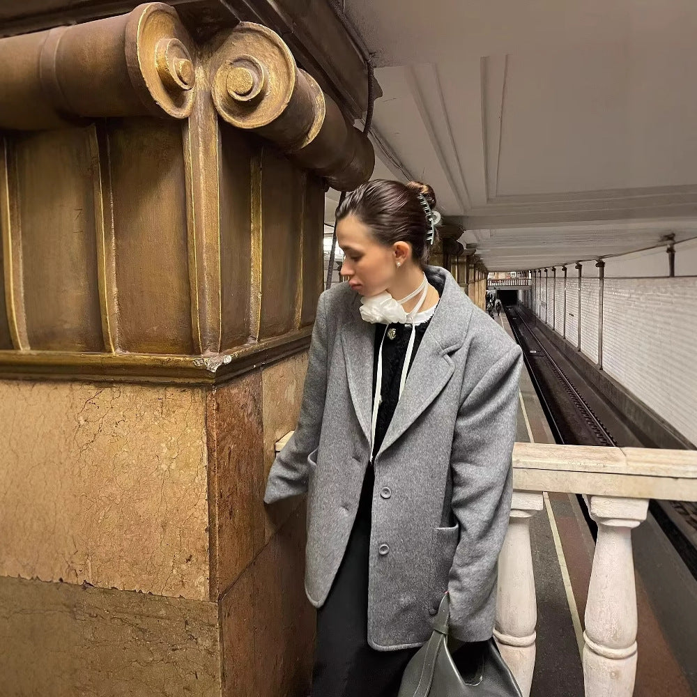 Veste élégante pour femmes avec poches appliquées et tissu de haute qualité Lune London