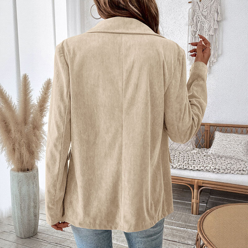 Velvet blazer for women with double-breasted buttons and elegant cut Lune London