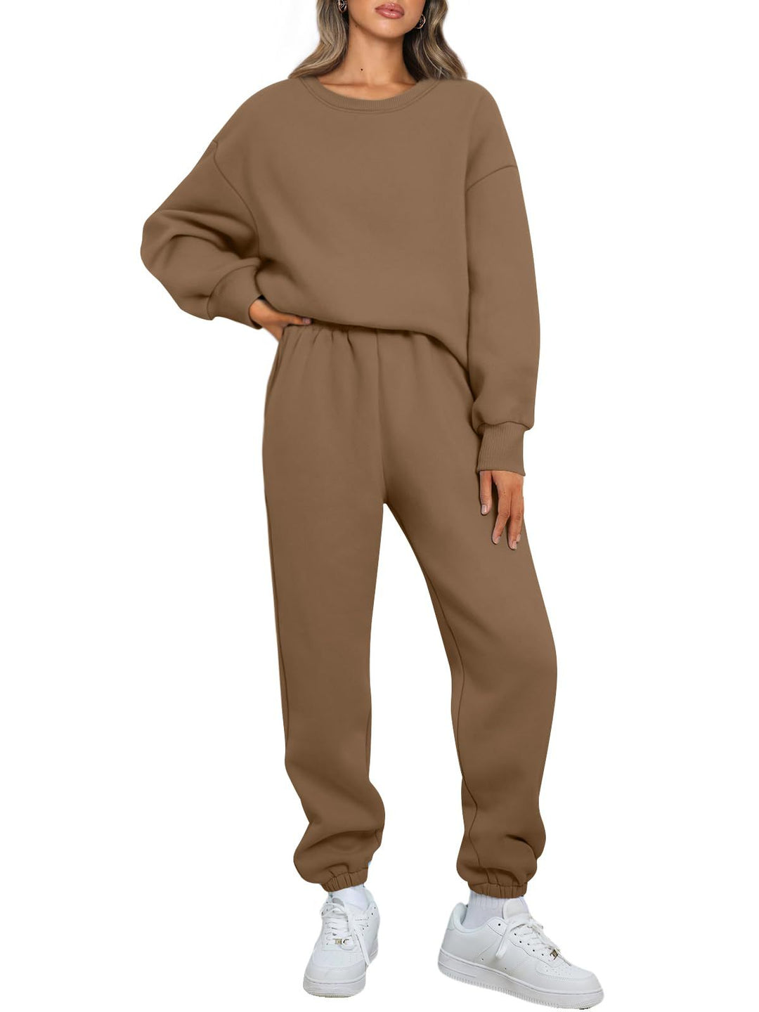 Women's comfortable leisure suit with oversized cut and elastic waistband Chic & Stil