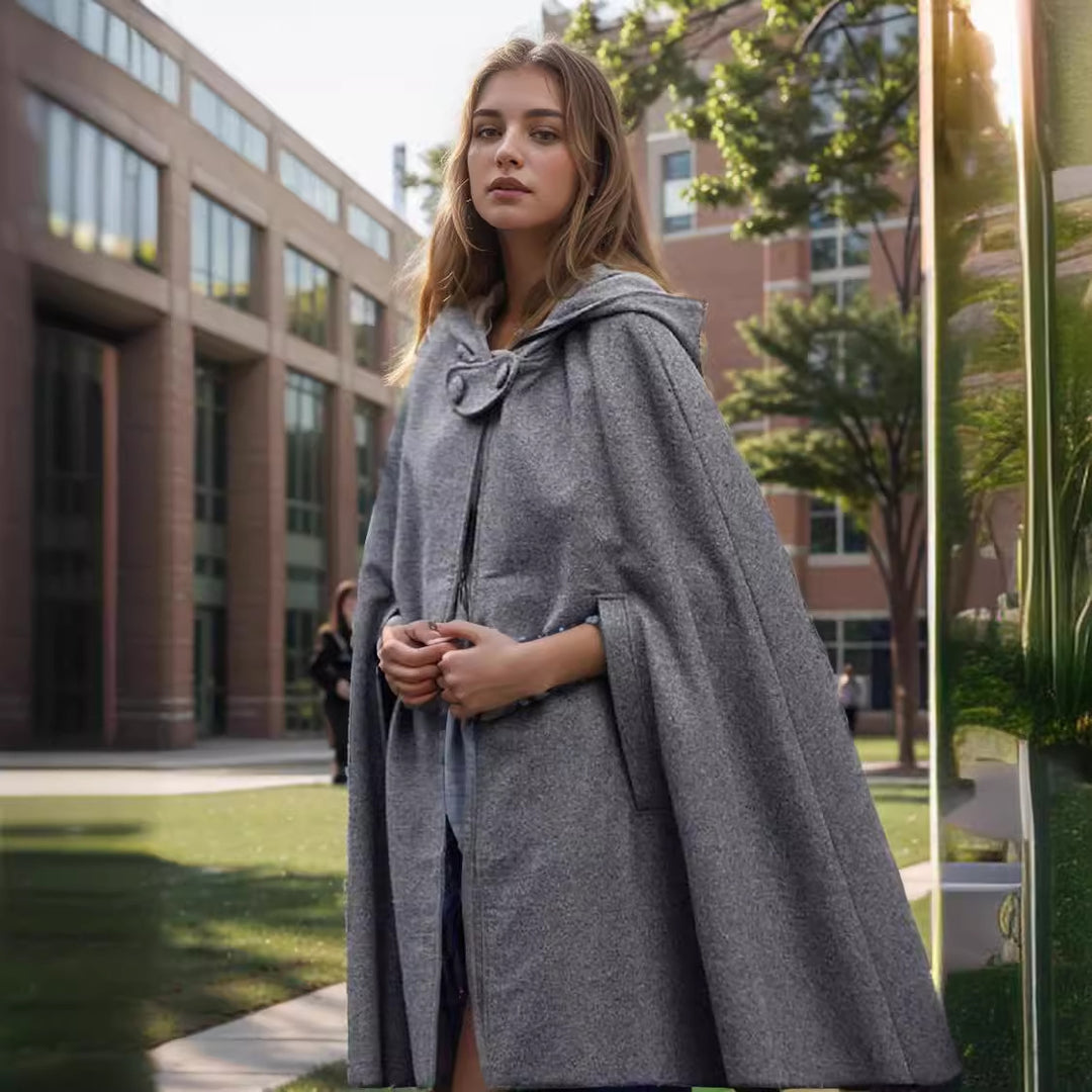Lady hooded coat with elegant cut Lune London
