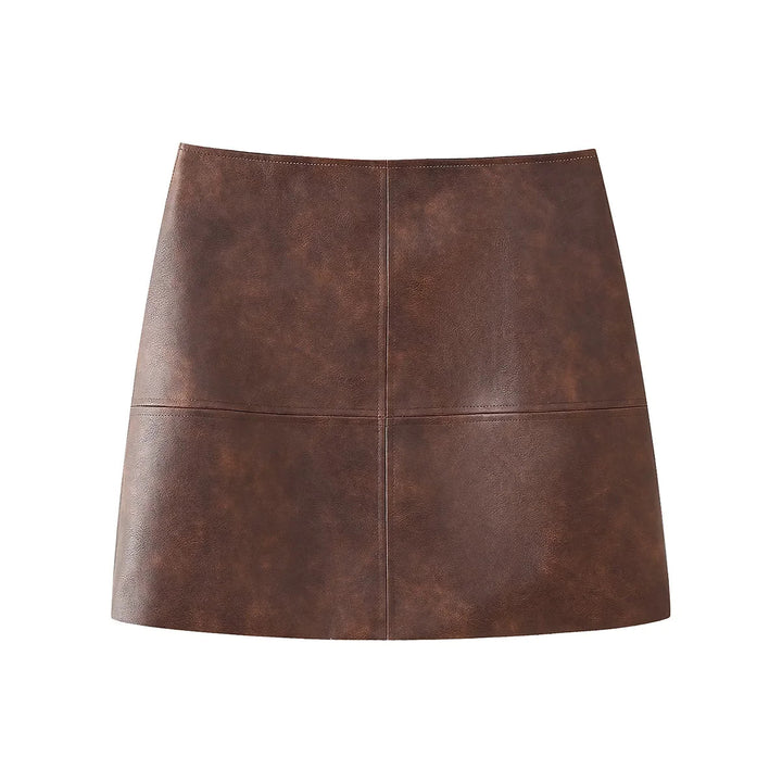 Synthetic leather jacket for women with an elegant cropped design and practical zip pockets Lune London