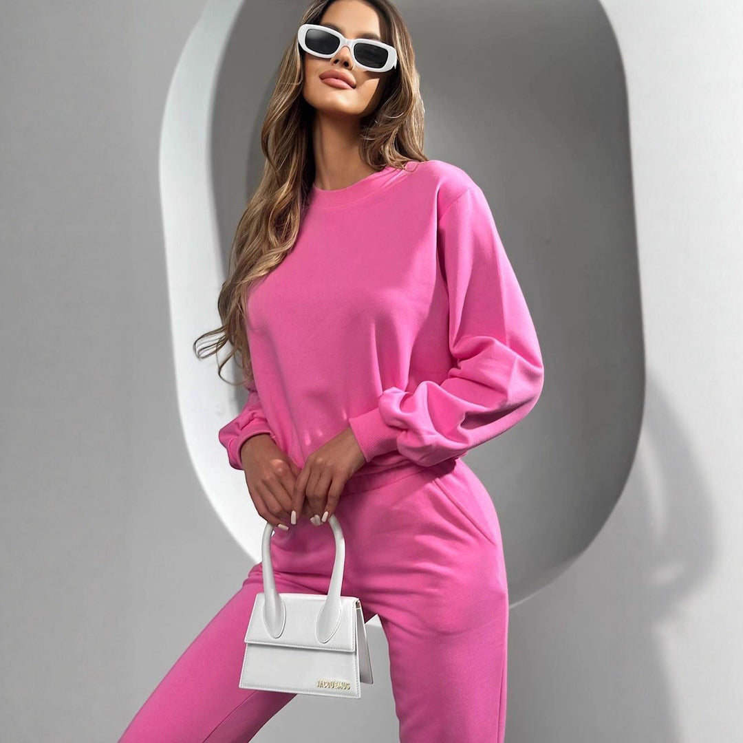 Ladies Comfortable Casual Sports Set with Relaxed Fit and Elastic Waist Lune London