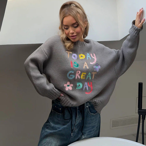 Oversized sweatshirt for women with colorful embroidery design Amarae