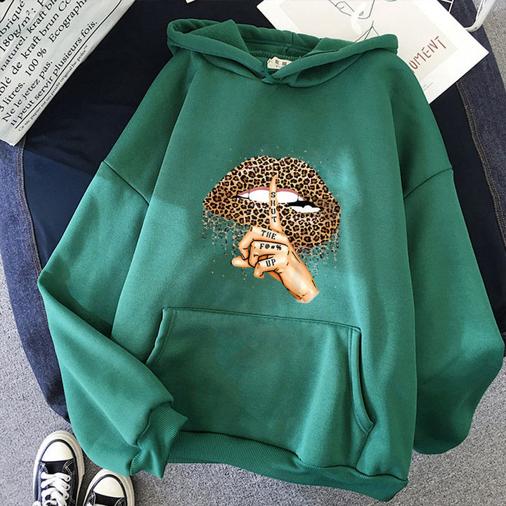 Women's hoodie with striking leopard pattern Chic & Stil
