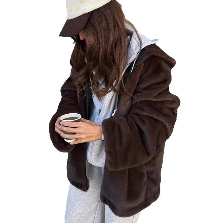 Women's Boxy Short Coat made of vegan Faux Fur with hood, concealed zipper & casual silhouette Amarae
