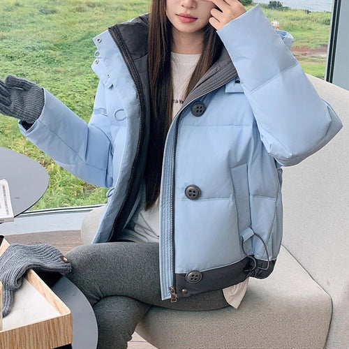 Veste de transition tendance pour femmes avec col montant moderne et poches pratiques Chic & Stil