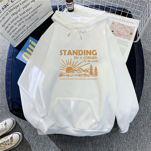 Women's hoodie with inspiring landscape design Chic & Stil