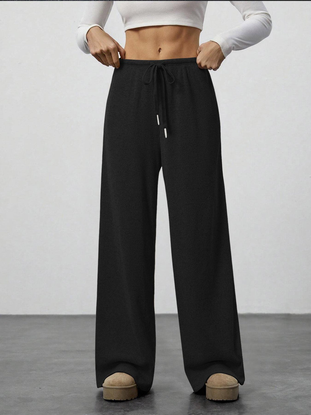 Wide-leg knitted trousers for women with elastic waistband and drawstring Lune London