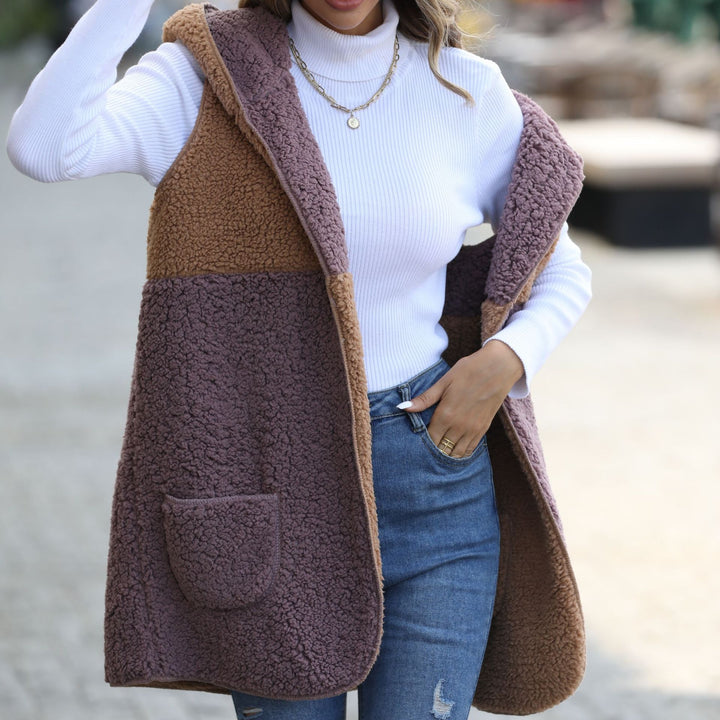 Faux fur jacket for women with large pockets and asymmetric design Lune London