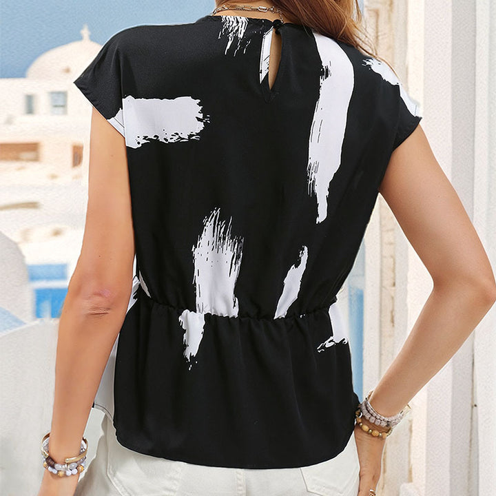 Woman Top with abstract print stylish Lune London