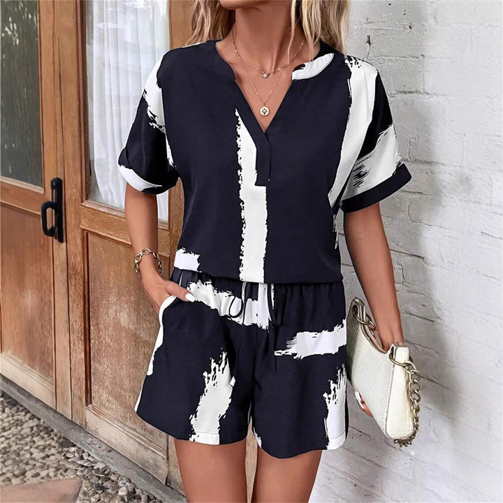 Ladies Casual Chic Short Set Lune London