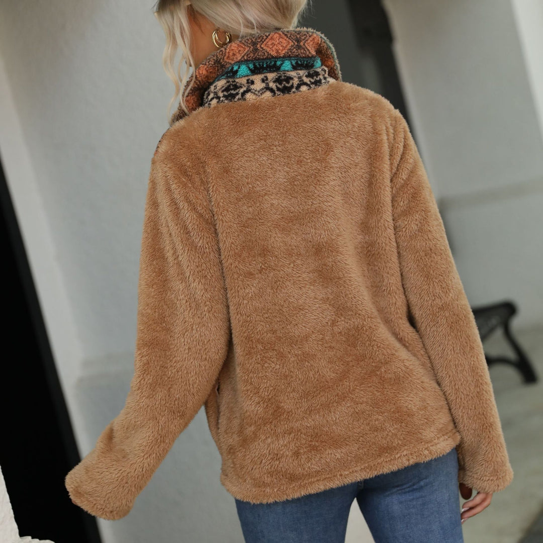 Fleece sweater for women with high neck and decorative pattern Lune London