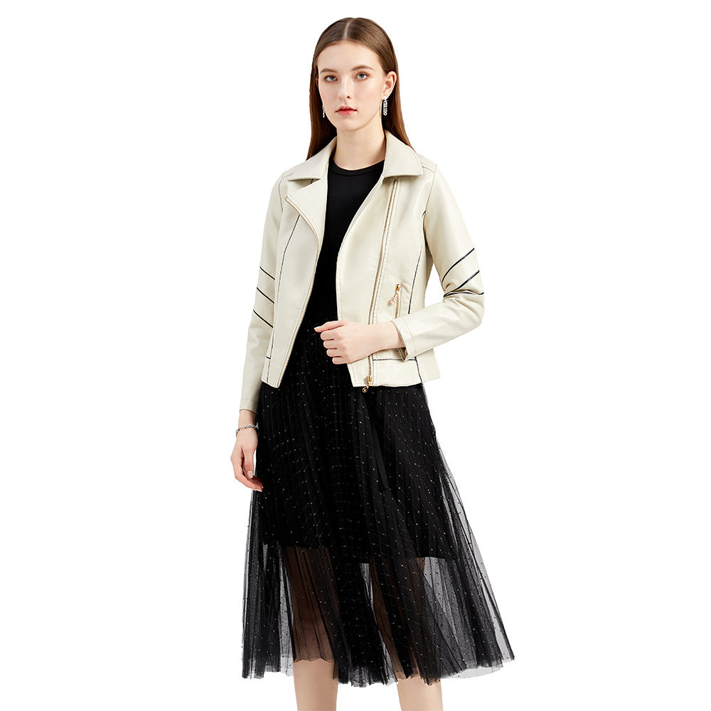 Trendy faux leather jacket for women with a structured design Lune London