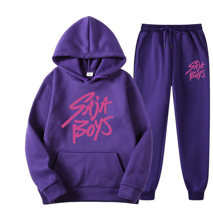 Women's hoodie and jogger set with modern graphic print Chic & Stil