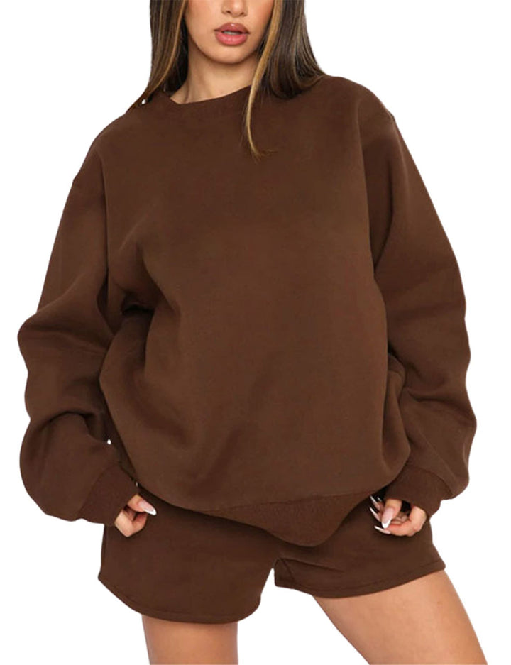 Amarae women's sporty sweatshirt and shorts set