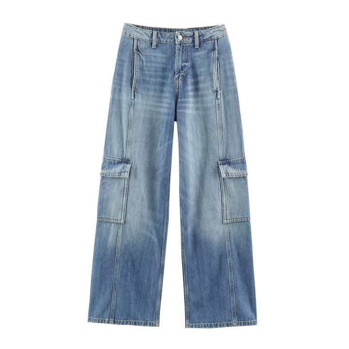 Women's cargo jeans with wide legs, high waist and patch thigh pockets Amarae