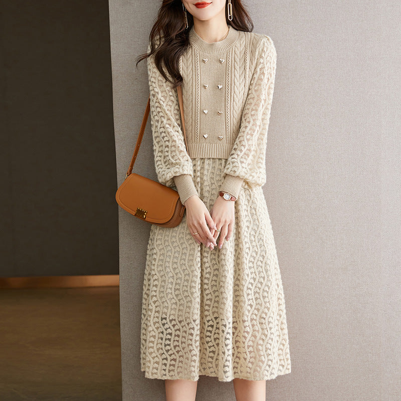 Robe tricotée pour femmes avec corsage ajusté et jupe évasée Chic & Stil
