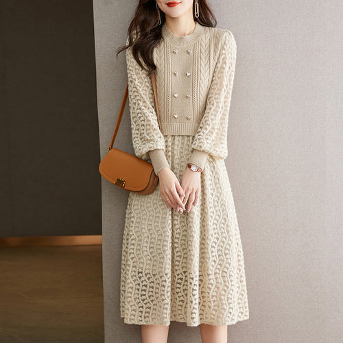 Robe tricotée pour femmes avec corsage ajusté et jupe évasée Chic & Stil
