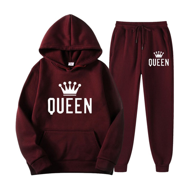 Women’s tracksuit with stylish crown design and loose fit Chic & Stil