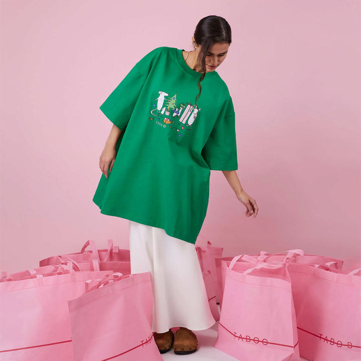 Oversized t-shirt for women with creative animal print and relaxed fit Lune London