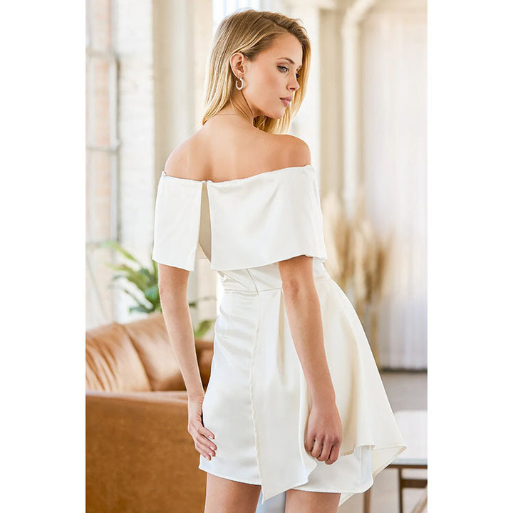 Ladies Elegant wrap dress with off-shoulder design and belt at the waist Lune London