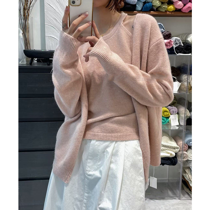 Pull en maille pelucheuse pour femme avec coupe décontractée et manches ouvertes Chic & Stil