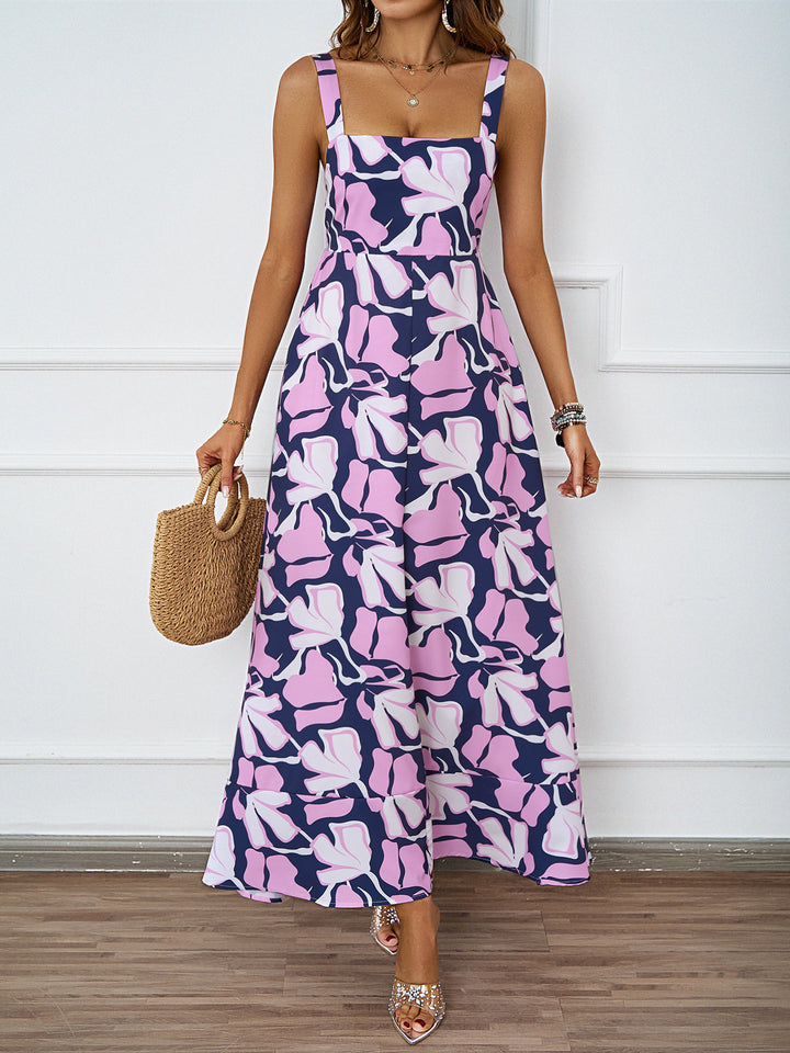 Ladies maxi dress with modern floral design and flattering silhouette Lune London