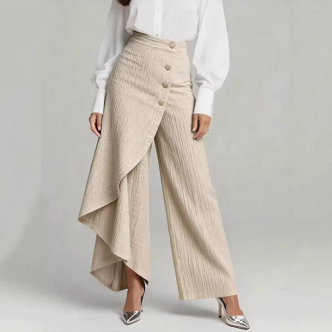 Women's skirt with asymmetric cut and button details Chic & Stil